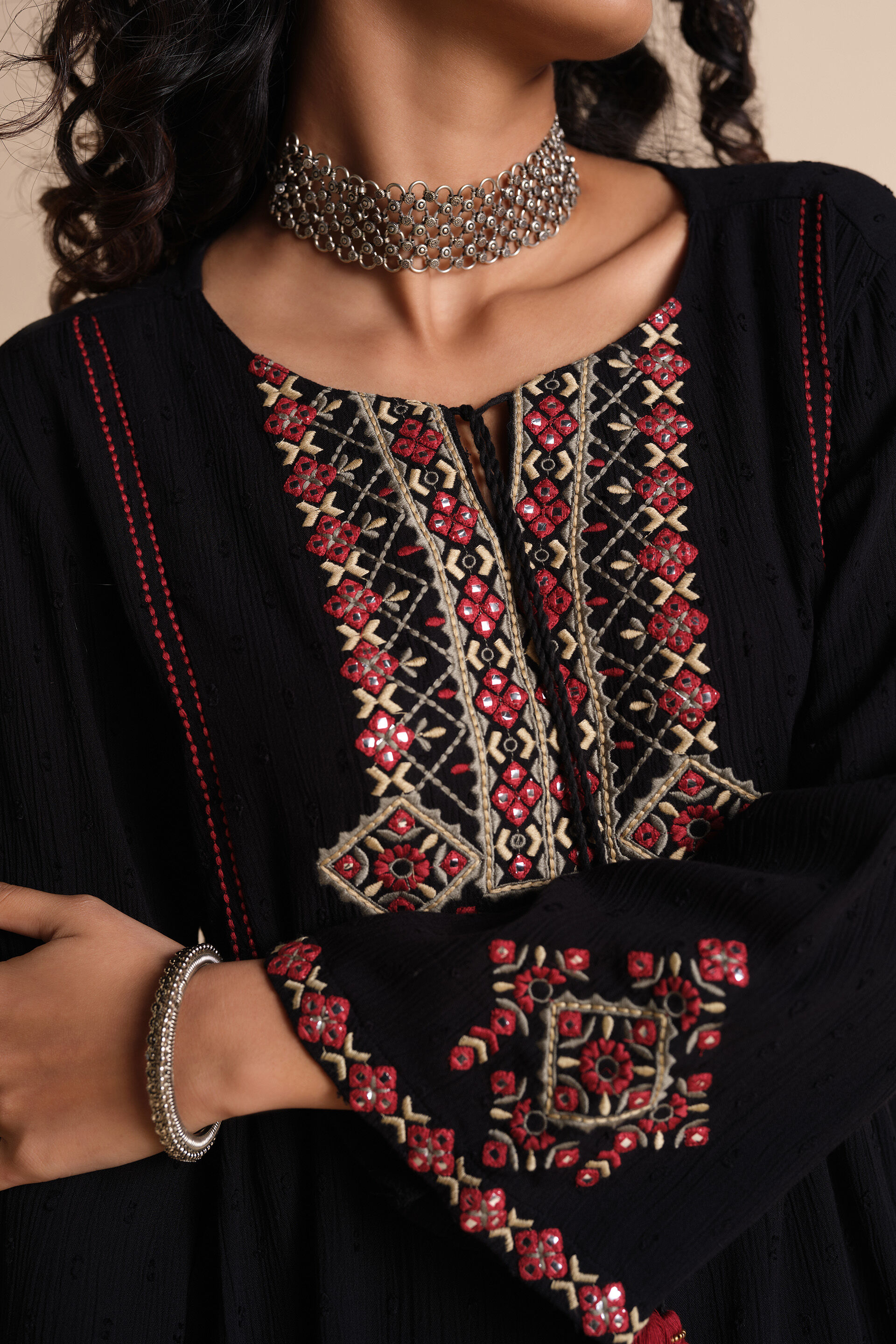 Noir Noor Top, Black, image 4